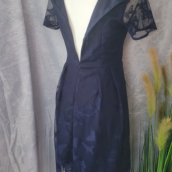 Shein lady's butterfly 🦋 lace dress... id#002 - Picture 5 of 7